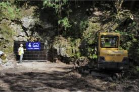 Enterance & Digger